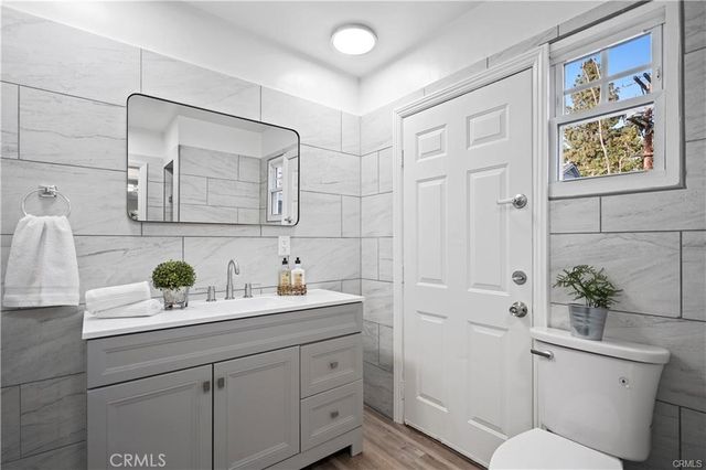 5616 Buffalo, Valley Glen, CA 91401