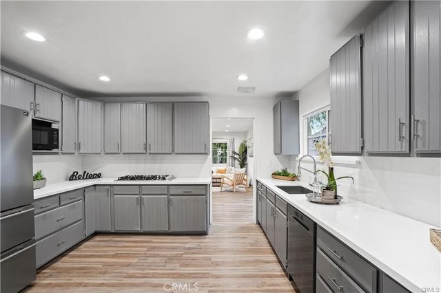 5616 Buffalo, Valley Glen, CA 91401