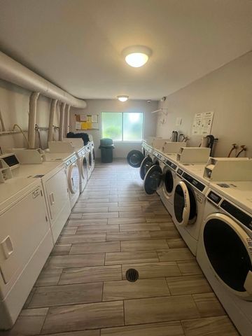 870 Winesap Court 301, Prospect Heights, IL 60070