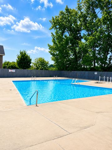 870 Winesap Court 301, Prospect Heights, IL 60070