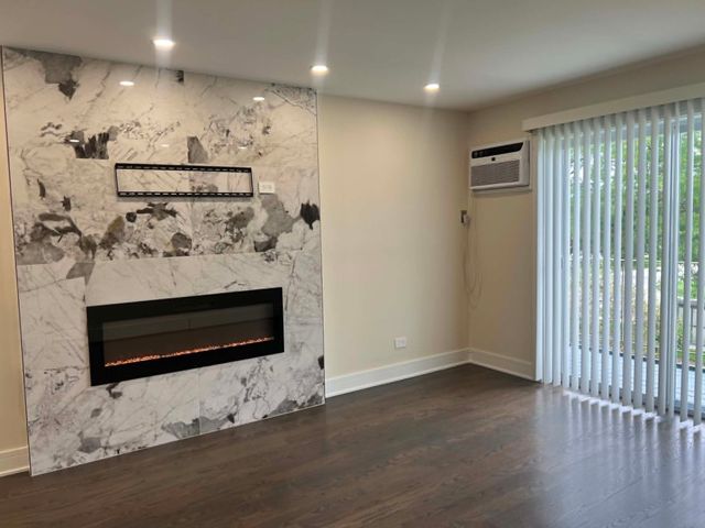 870 Winesap Court 301, Prospect Heights, IL 60070
