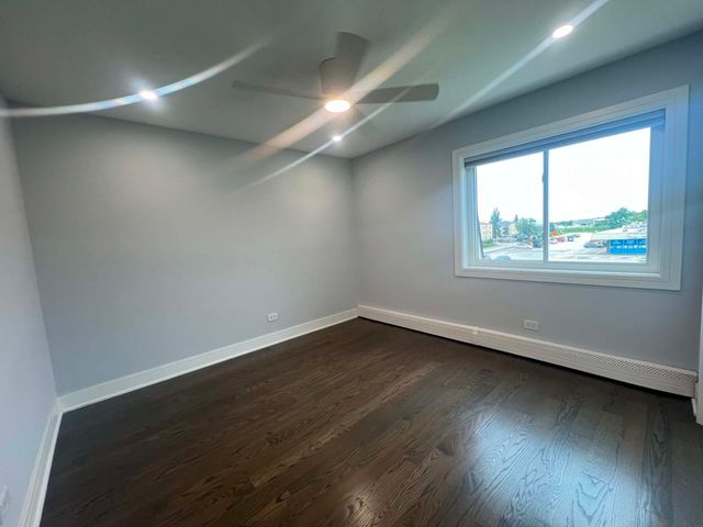 870 Winesap Court 301, Prospect Heights, IL 60070