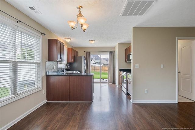 72 New London Harbor, Cameron, NC 28326