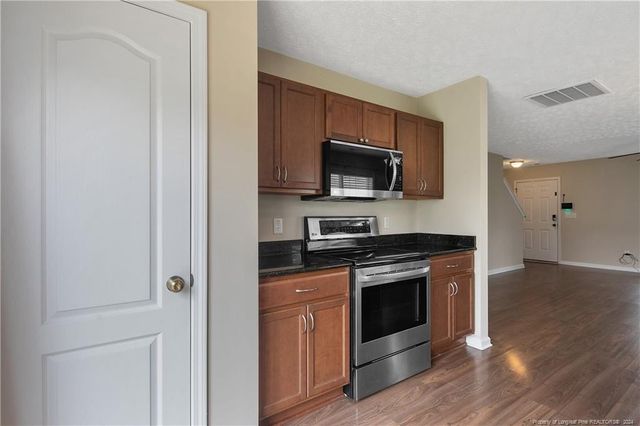 72 New London Harbor, Cameron, NC 28326