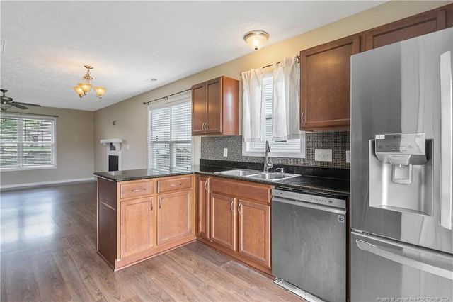 72 New London Harbor, Cameron, NC 28326