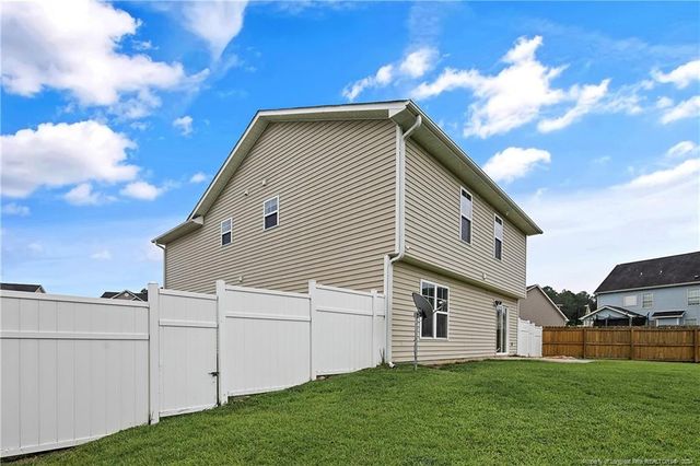 72 New London Harbor, Cameron, NC 28326
