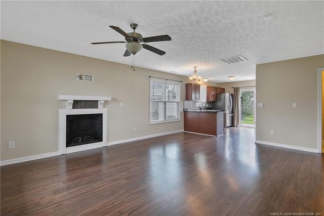 72 New London Harbor, Cameron, NC 28326