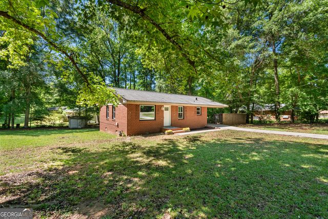 257 Oakhill Drive, Jackson, GA 30233