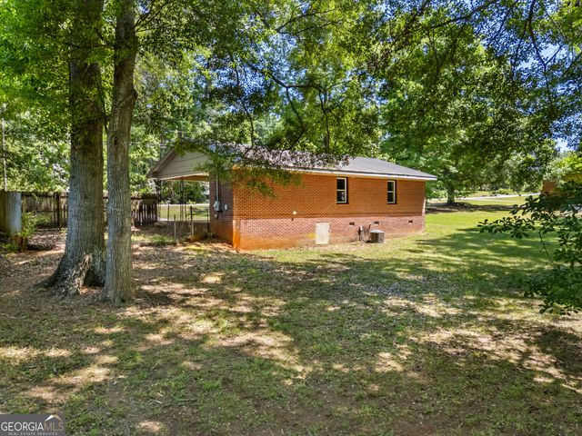 257 Oakhill Drive, Jackson, GA 30233