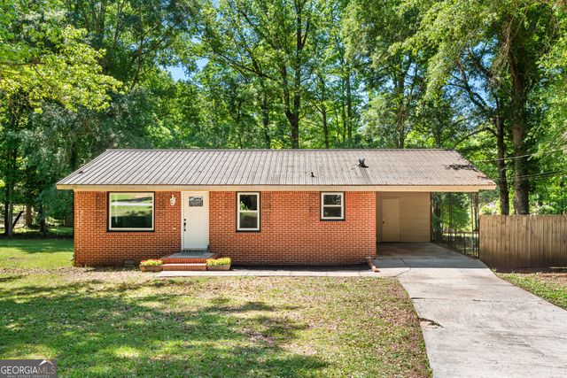 257 Oakhill Drive, Jackson, GA 30233