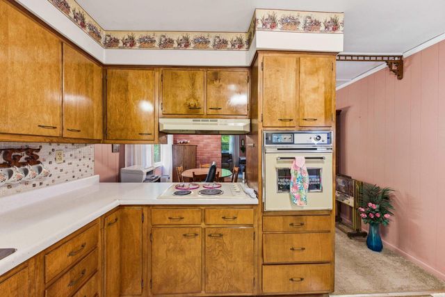 1301 N County Road 650 E, Selma, IN 47383