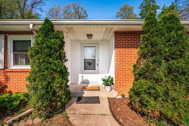 1301 N County Road 650 E, Selma, IN 47383