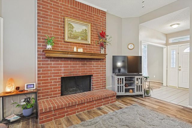 8240 Woodstream Drive, Frisco, TX 75034