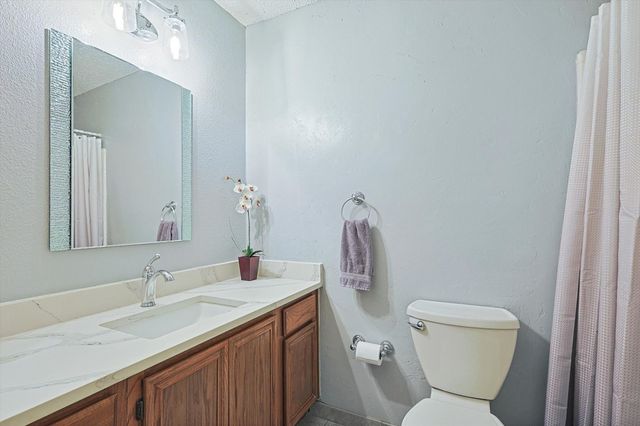 8240 Woodstream Drive, Frisco, TX 75034