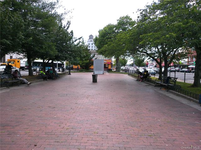 9227 Springfield Boulevard, Queens Village, NY 11428