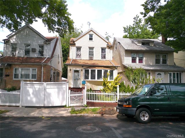 9227 Springfield Boulevard, Queens Village, NY 11428