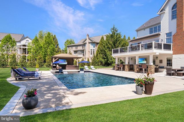 43079 LAGO GALLERIE CT, Ashburn, VA 20148