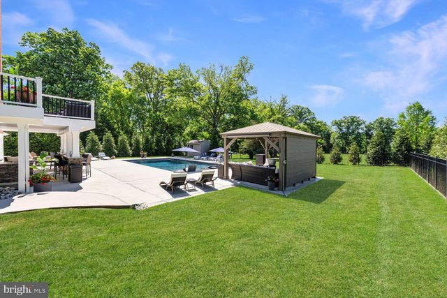 43079 LAGO GALLERIE CT, Ashburn, VA 20148