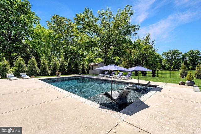 43079 LAGO GALLERIE CT, Ashburn, VA 20148