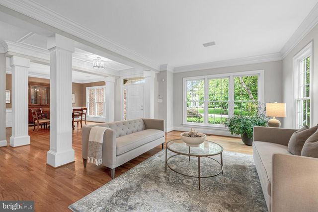 43079 LAGO GALLERIE CT, Ashburn, VA 20148
