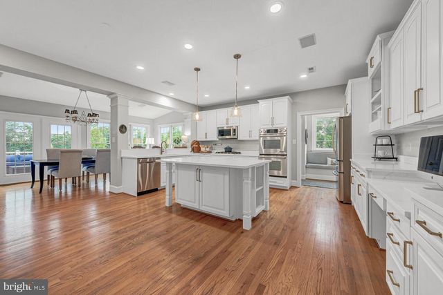43079 LAGO GALLERIE CT, Ashburn, VA 20148