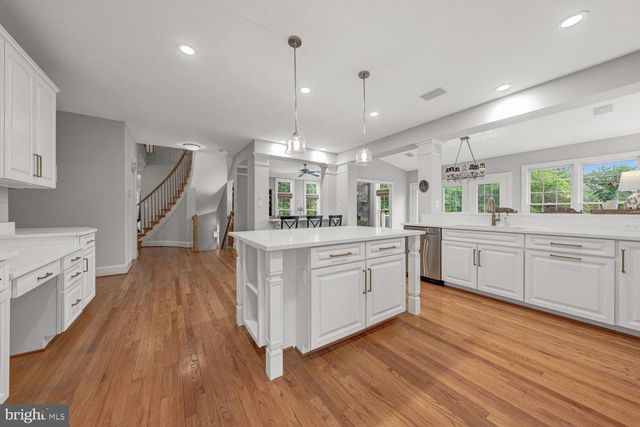 43079 LAGO GALLERIE CT, Ashburn, VA 20148