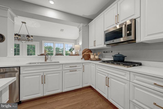 43079 LAGO GALLERIE CT, Ashburn, VA 20148