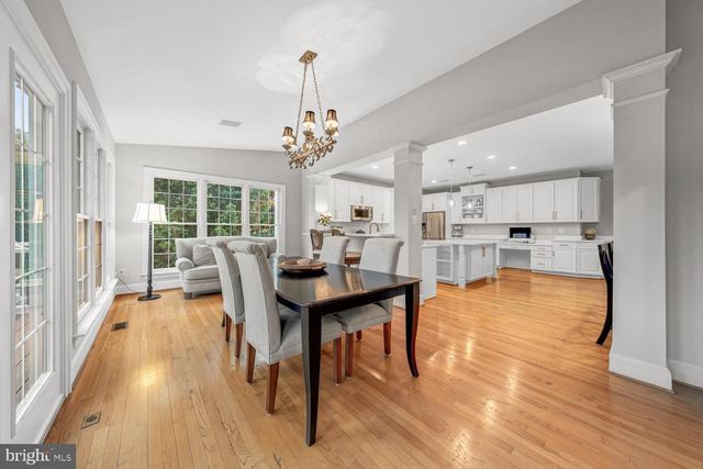 43079 LAGO GALLERIE CT, Ashburn, VA 20148