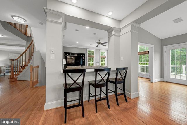 43079 LAGO GALLERIE CT, Ashburn, VA 20148