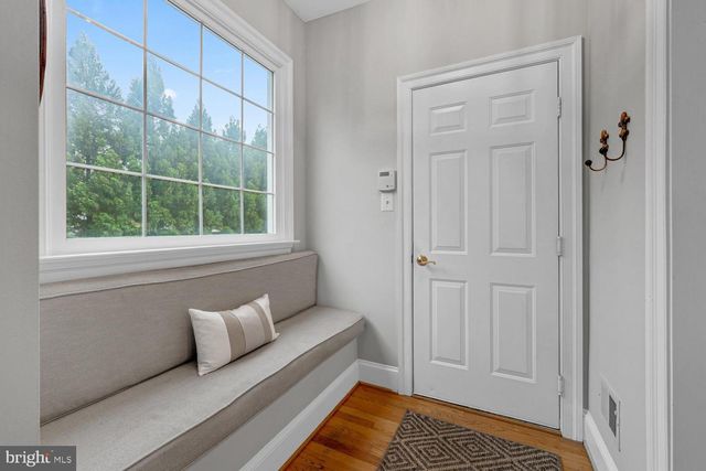 43079 LAGO GALLERIE CT, Ashburn, VA 20148