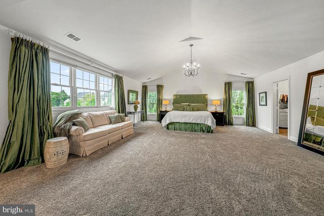 43079 LAGO GALLERIE CT, Ashburn, VA 20148