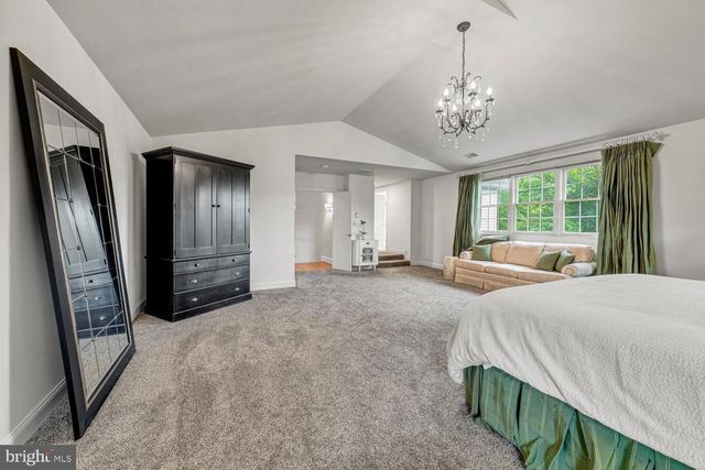 43079 LAGO GALLERIE CT, Ashburn, VA 20148