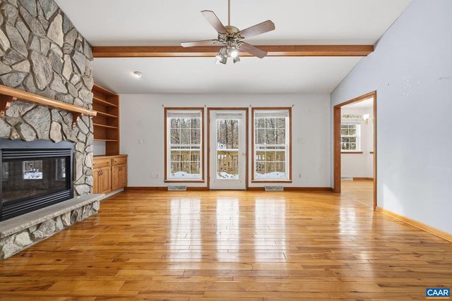 10 BRIARWOOD RD, Palmyra, VA 22963