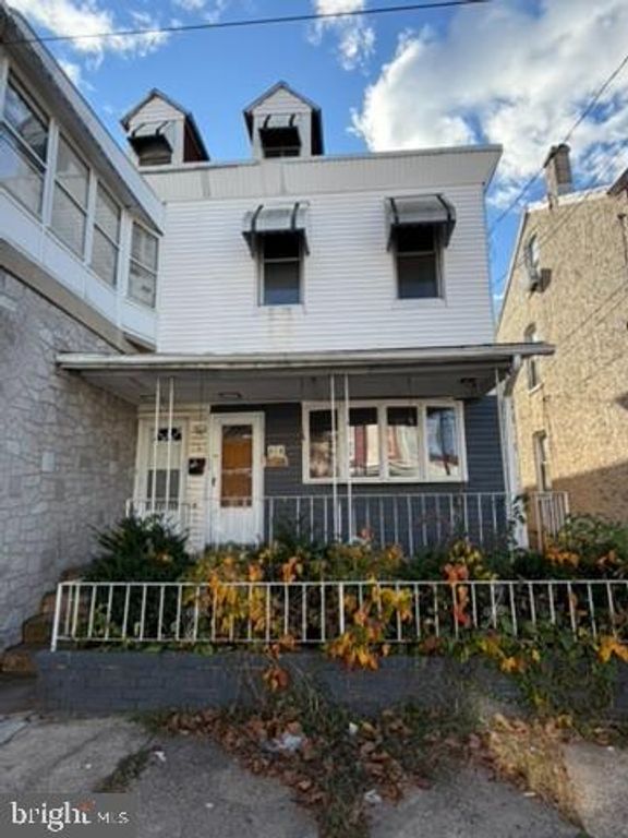 715 W 5TH ST, Chester, PA 19013