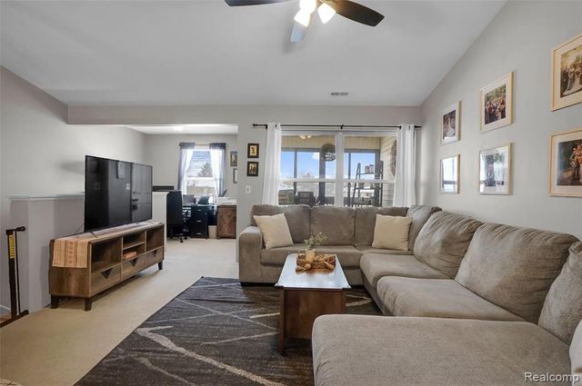 61101 Greenwood Drive, South Lyon, MI 48178