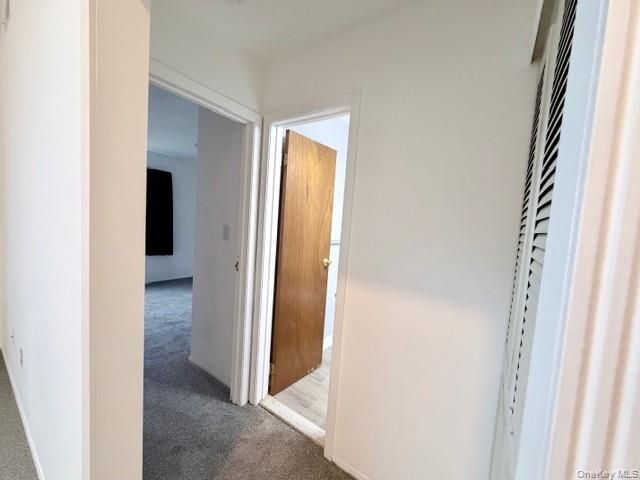 42 Greenmeadow Drive, Babylon, NY 11702