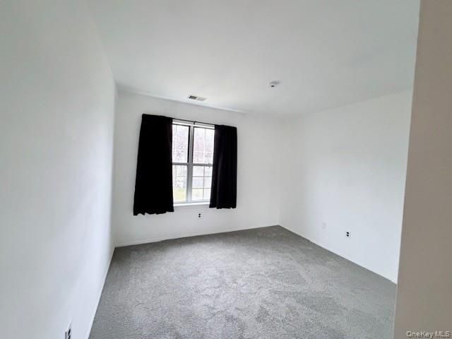 42 Greenmeadow Drive, Babylon, NY 11702