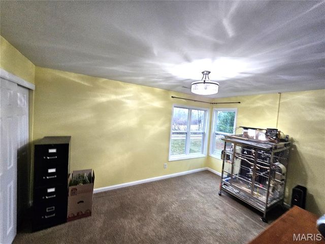 50 Saddlefield Lane, Troy, MO 63379