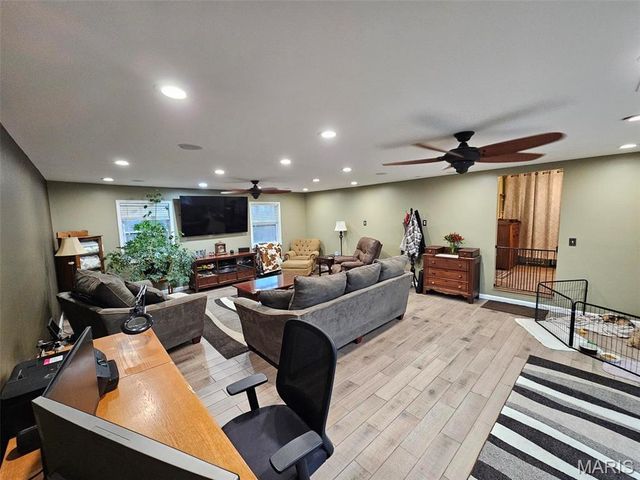 50 Saddlefield Lane, Troy, MO 63379