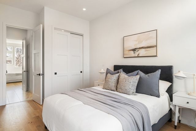 161 Cushing St, Cambridge, MA 02138