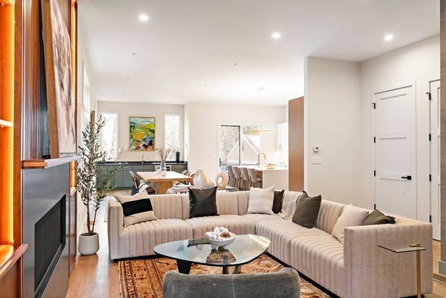 161 Cushing St, Cambridge, MA 02138