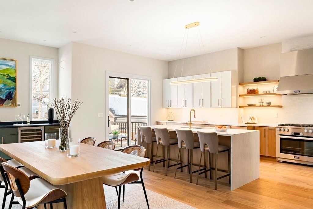 161 Cushing St, Cambridge, MA 02138