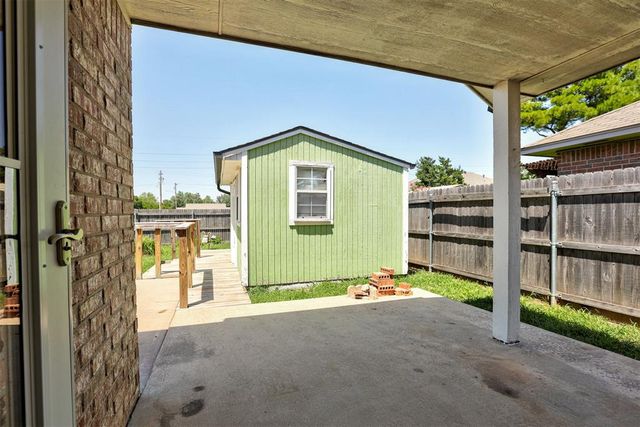 1240 Capitol Drive, Edmond, OK 73003