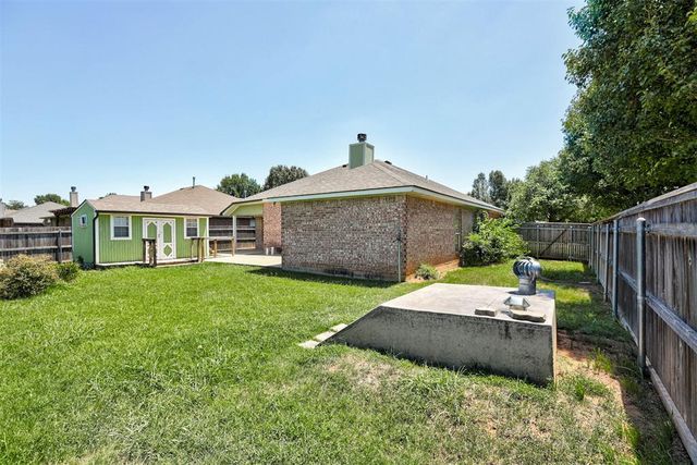 1240 Capitol Drive, Edmond, OK 73003