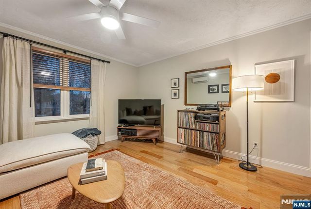 516 Stevens Avenue, Ridgewood, NJ 07450