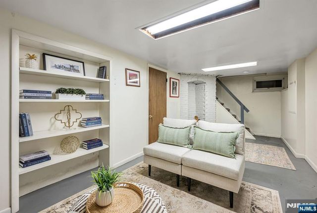 516 Stevens Avenue, Ridgewood, NJ 07450