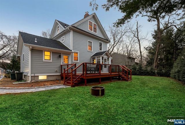 516 Stevens Avenue, Ridgewood, NJ 07450