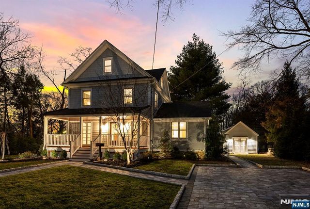 516 Stevens Avenue, Ridgewood, NJ 07450