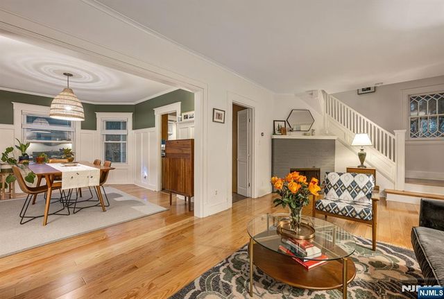 516 Stevens Avenue, Ridgewood, NJ 07450