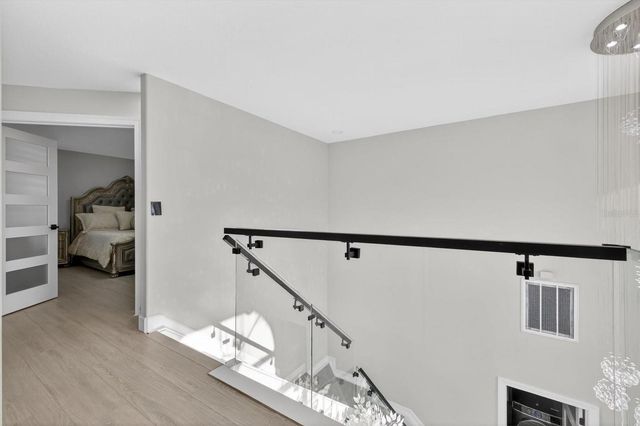 811 SANDCASTLE CIRCLE, Brandon, FL 33511